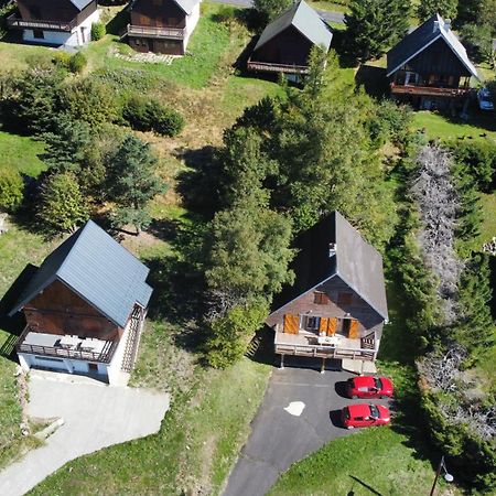 Authentique Chalet Vue Sur Le Lac Et Les Pistes 베세-에-생타나스타시 외부 사진